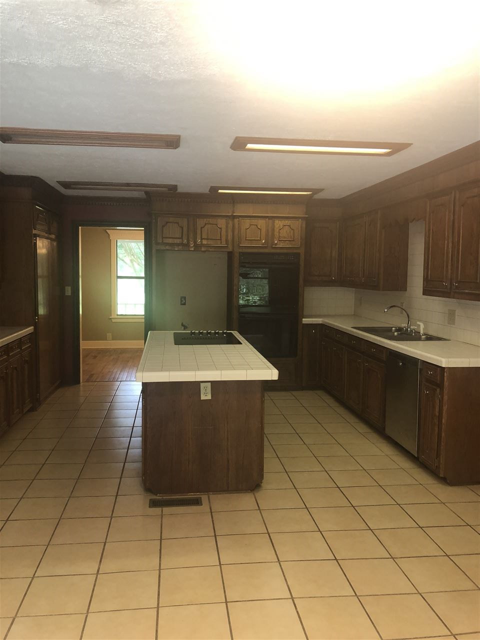 237 Springwood Drive Terry, MS 39170 - Photo 14 of 47 Photo 15