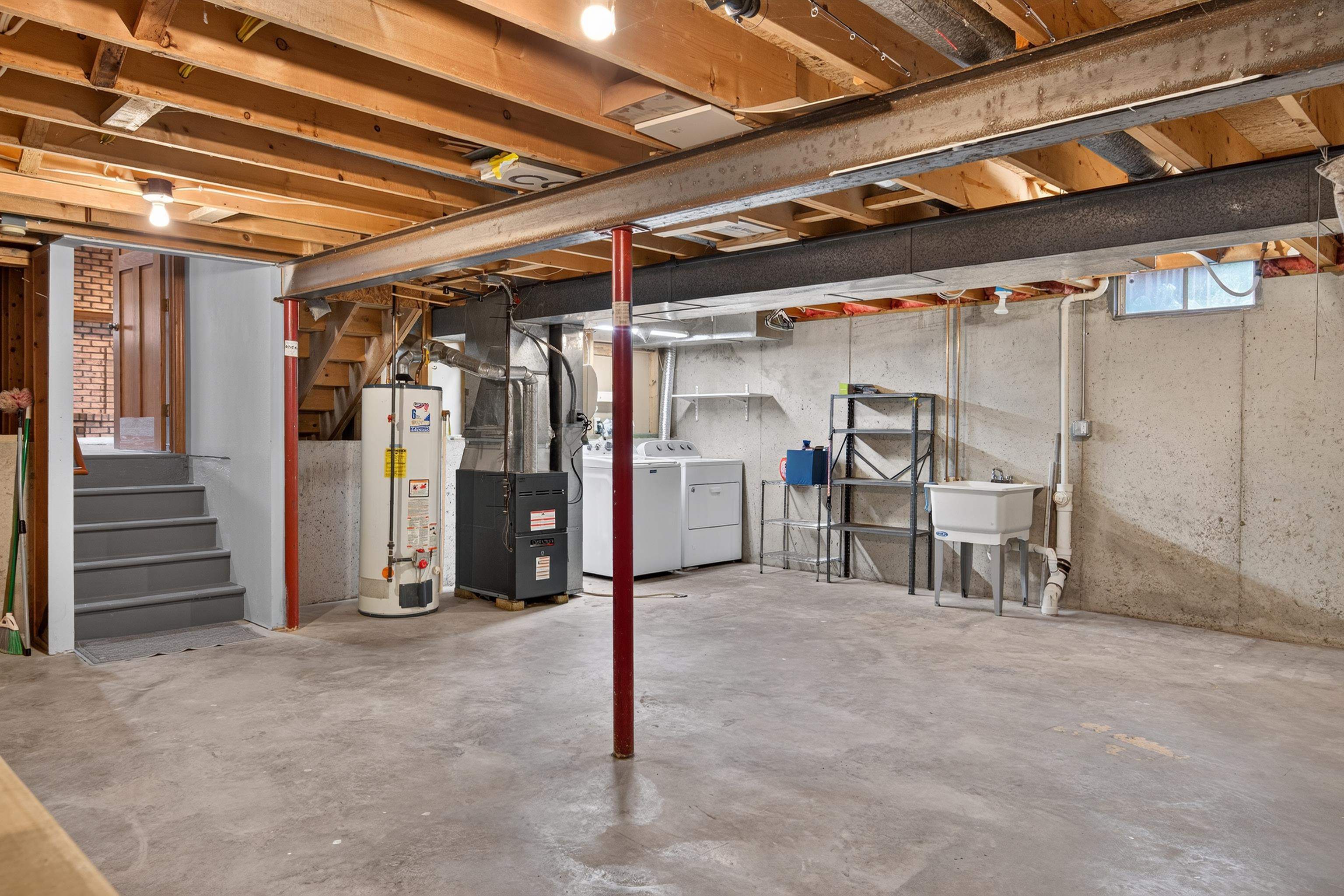 80 Johnson Oshkosh, WI 54902 - Photo 42 of 73 Gallery Image 42