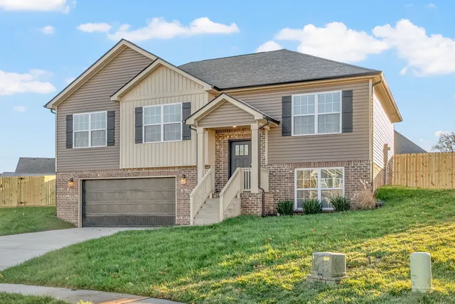 $380,000 | 1258 Elizabeth Lane, Clarksville, TN 37042