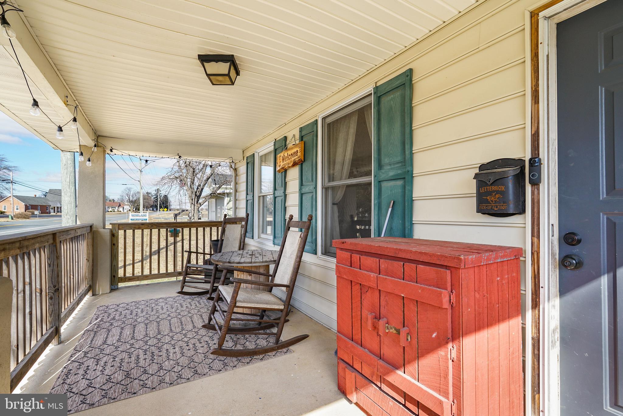 3050 Singerly Road Elkton, MD 21921 - Photo 4 of 24 a balcony with furniture and rug