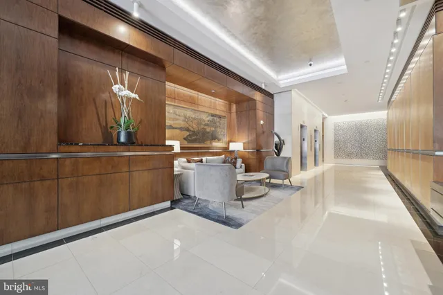 $645,000 | 1155 23rd Street Northwest, Unit 6J, Washington, DC 20037