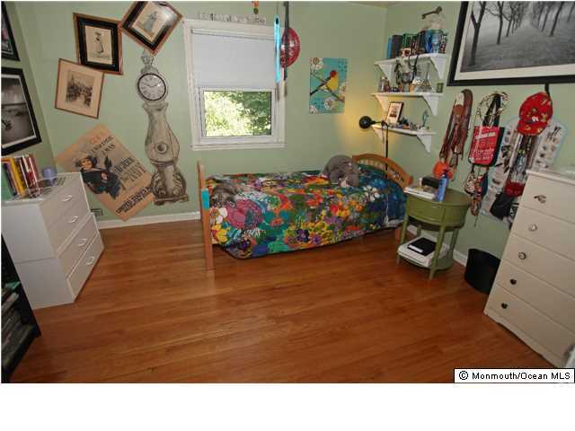 66 Pelican Road Middletown, NJ 07748 - Photo 15 of 25 Additional Photo