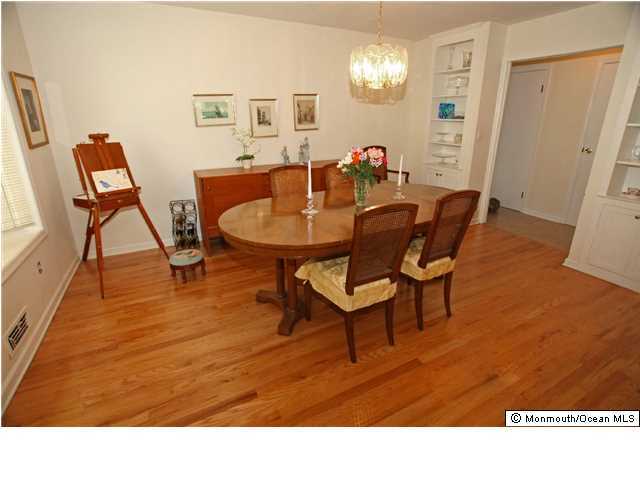 66 Pelican Road Middletown, NJ 07748 - Photo 6 of 25 Additional Photo