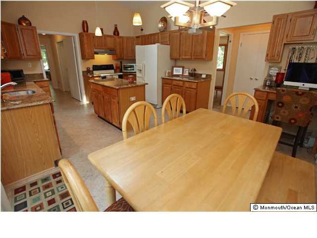 66 Pelican Road Middletown, NJ 07748 - Photo 9 of 25 Additional Photo