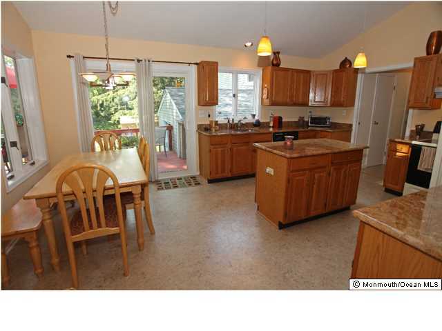 66 Pelican Road Middletown, NJ 07748 - Photo 10 of 25 Additional Photo