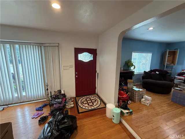 $1,049,000 | 4440 West 58th Place, Los Angeles, CA 90043