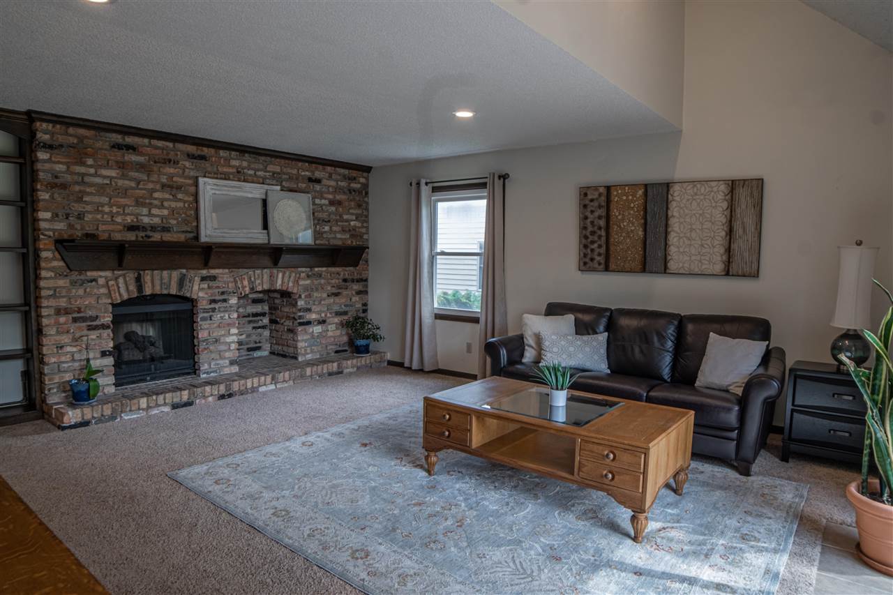 1498 High Country Road Coralville, IA 52241 - Photo 17 of 50 Gallery Image 17