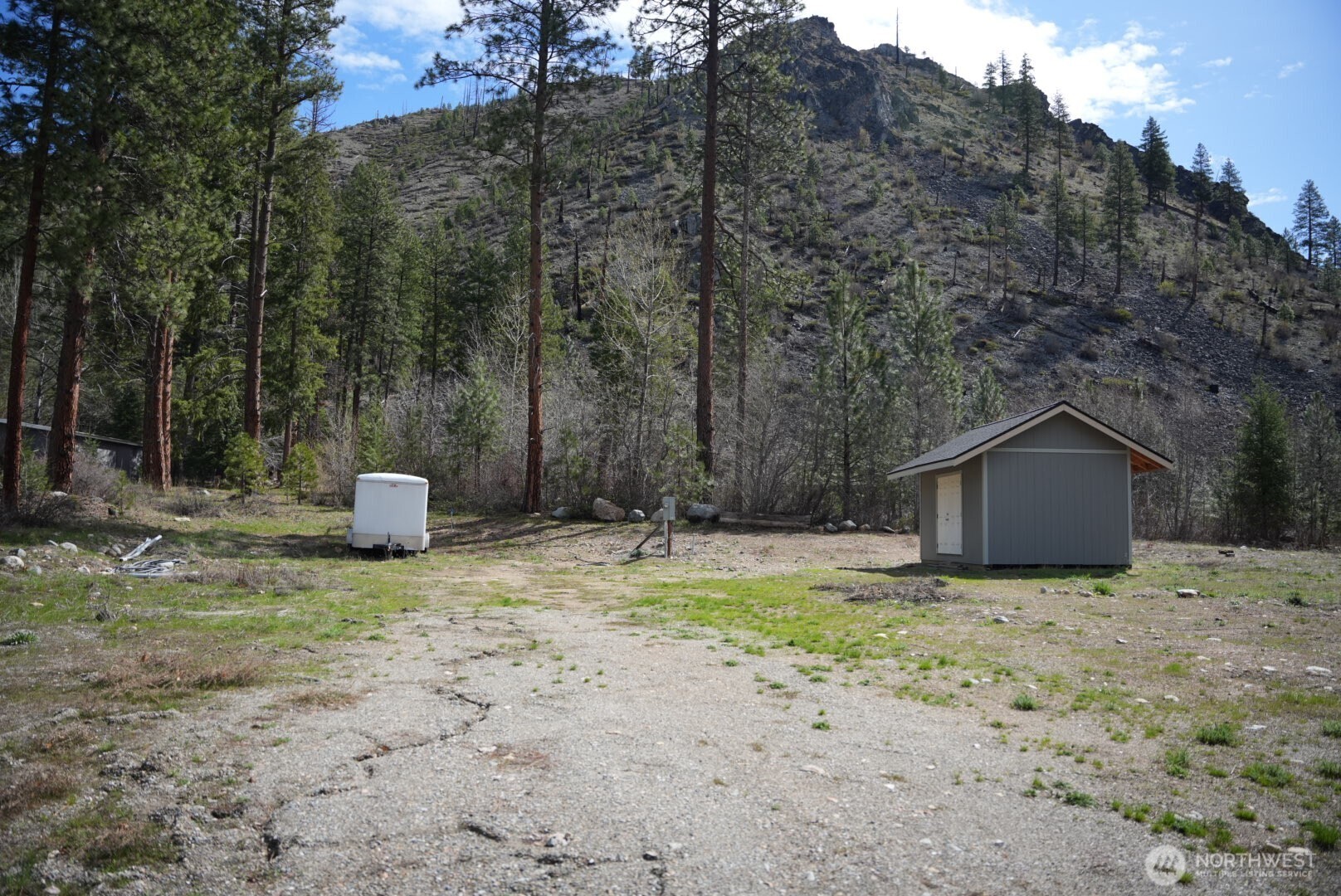 13578 Entiat River Road Entiat, WA 98822 - Photo 2 of 16 Gallery Image 2