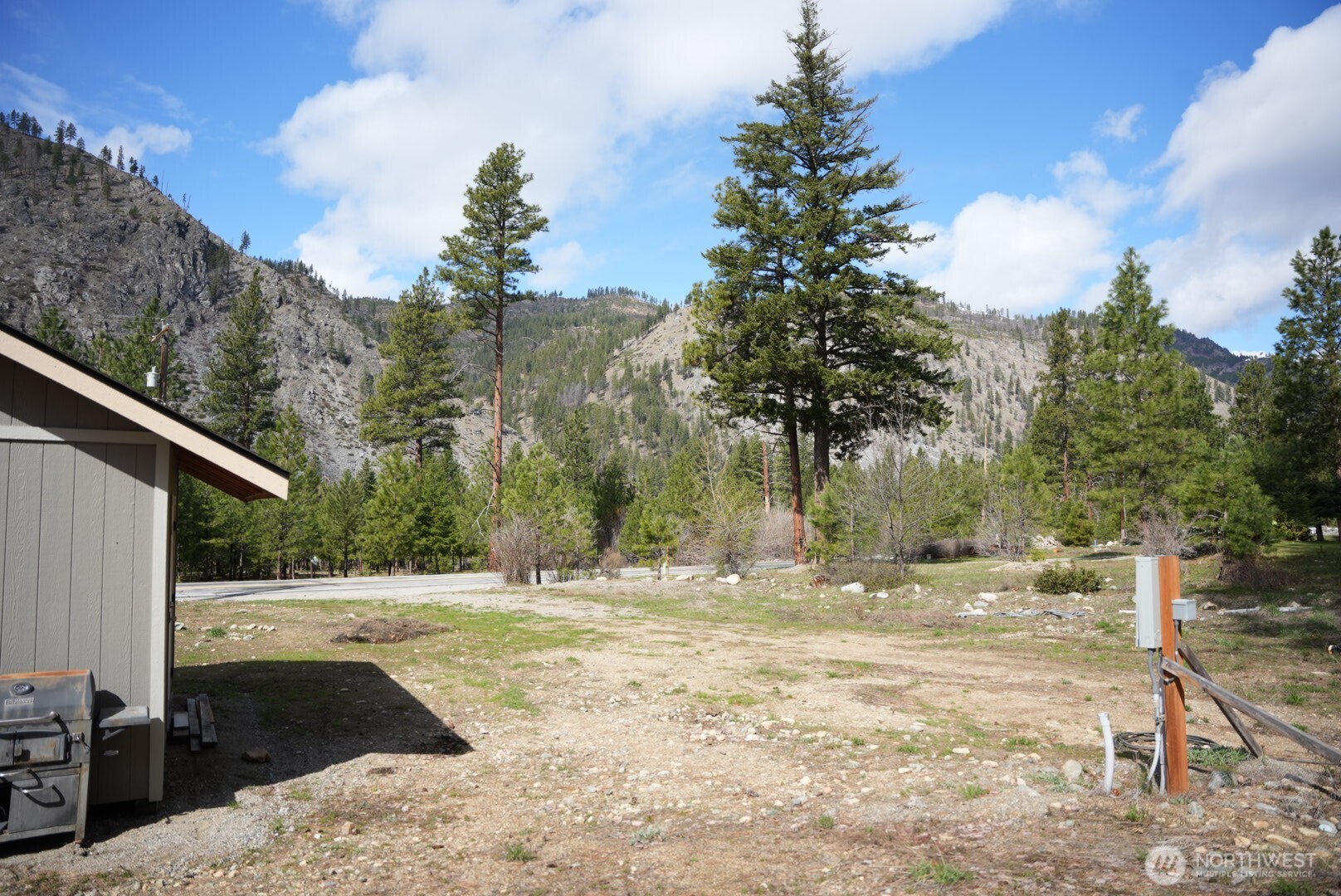 13578 Entiat River Road Entiat, WA 98822 - Photo 5 of 16 Gallery Image 5
