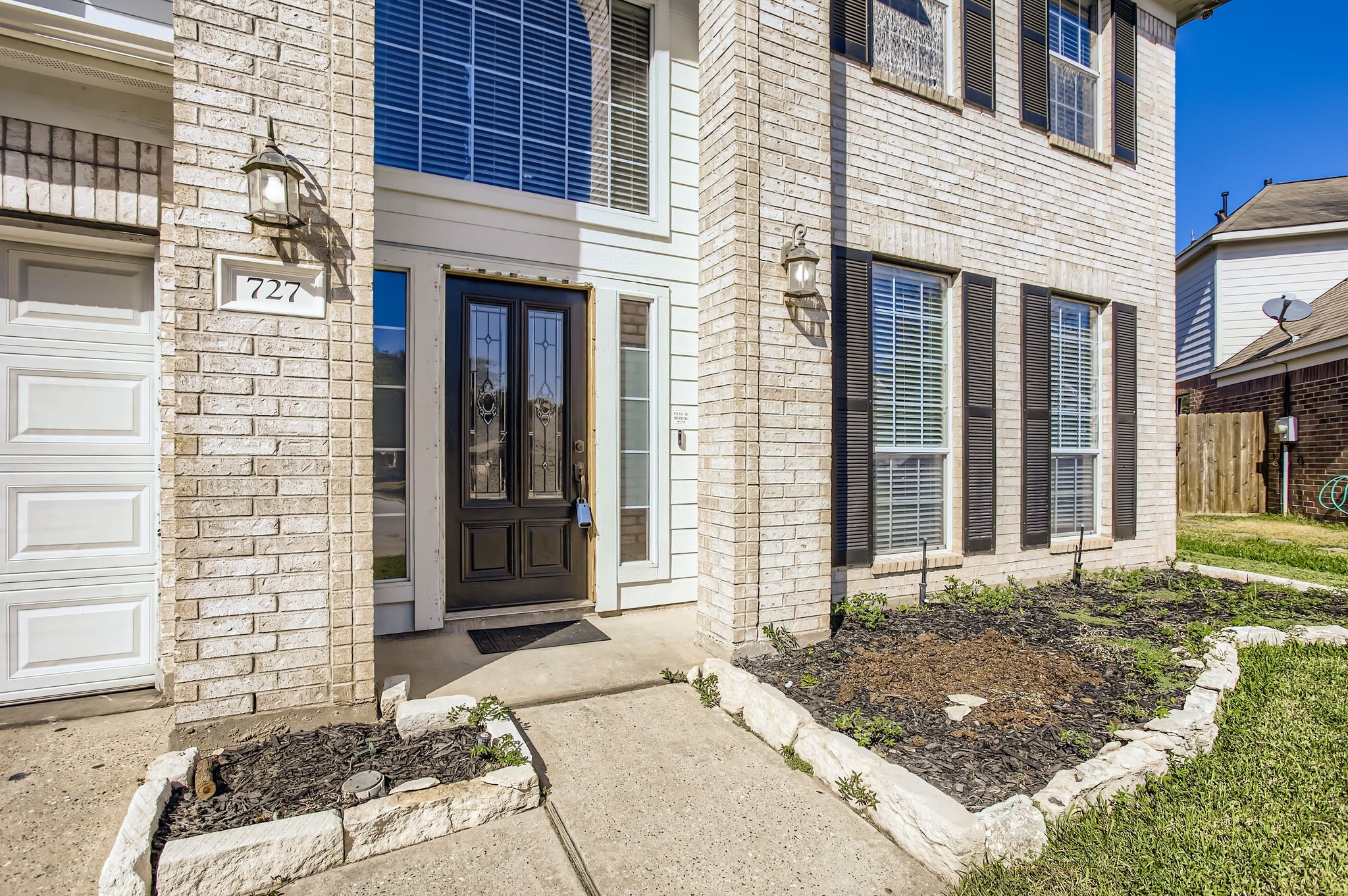 727 Pine Thicket Court Spring, TX 77373 - Photo 4 of 29 a front view of a house