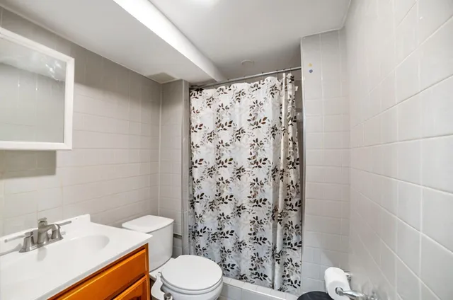 $935,000 | 81-56 264th Street | Floral Park