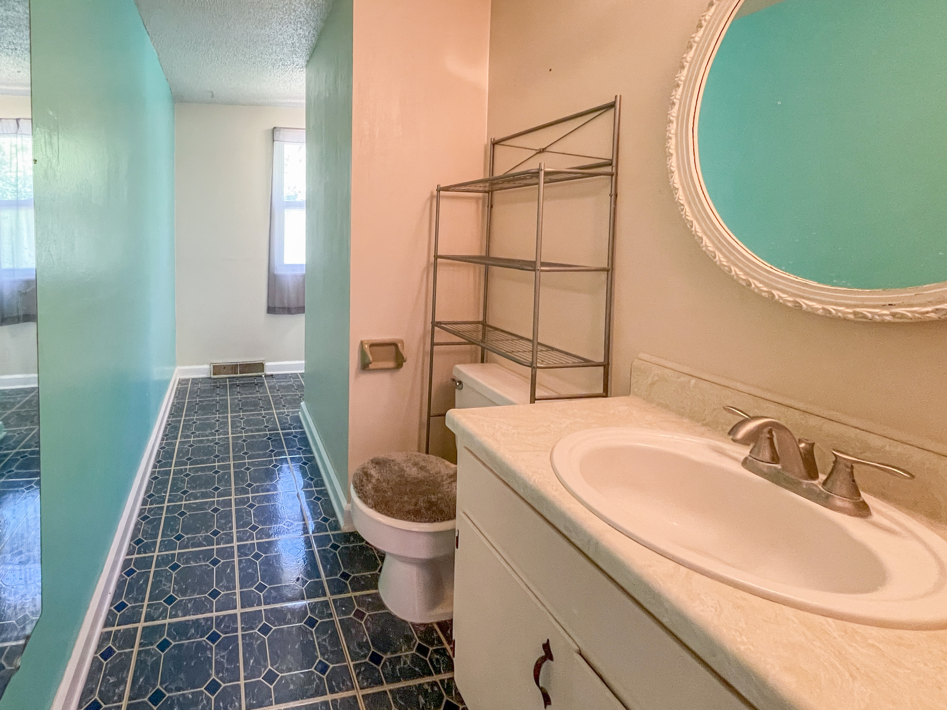 2804 Rouark Circle Indianapolis, IN 46229 - Photo 14 of 28