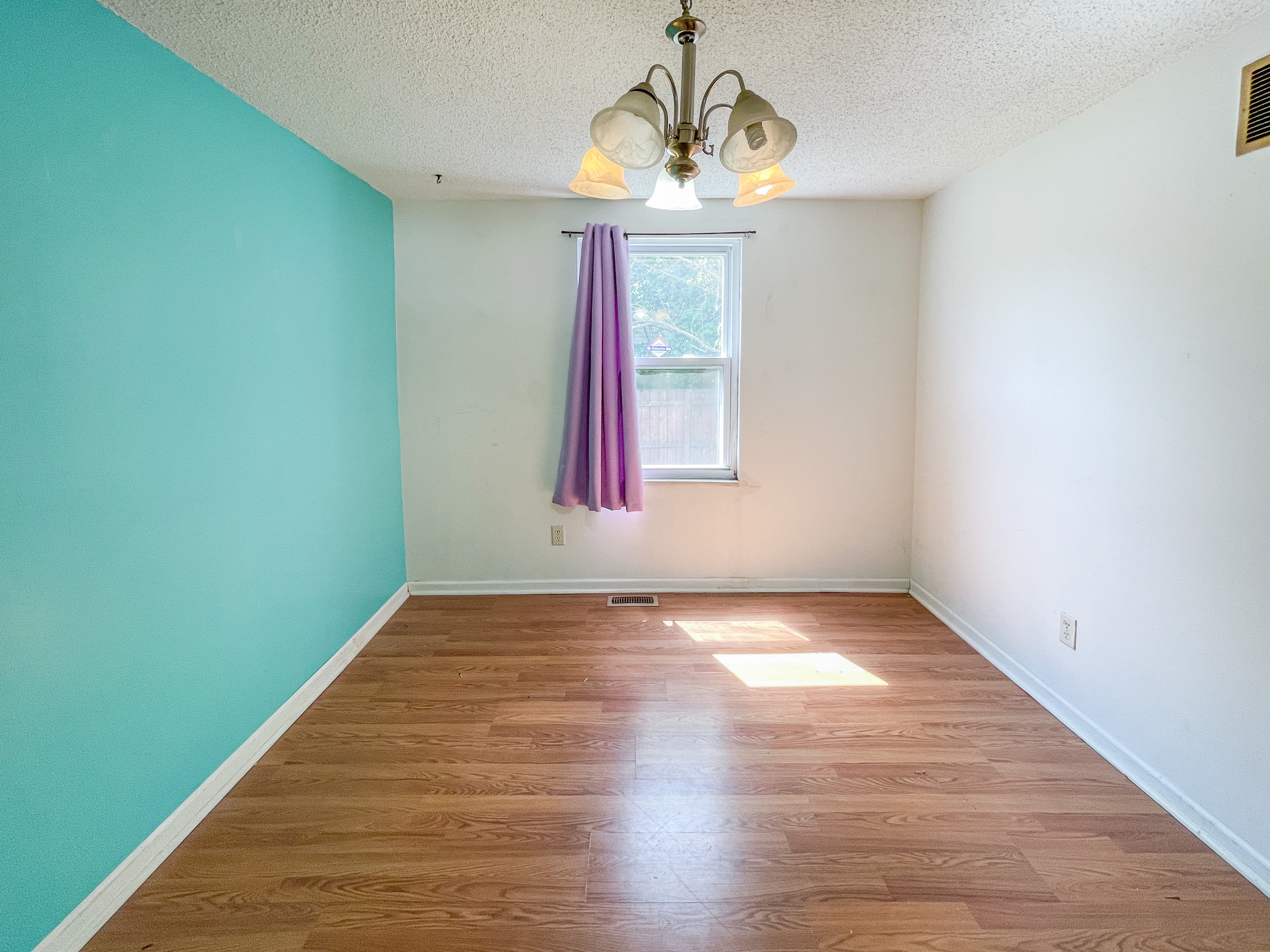 2804 Rouark Circle Indianapolis, IN 46229 - Photo 2 of 28