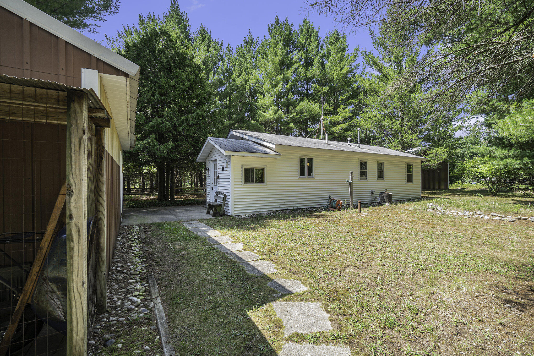 11758 North Campbell Road Manistee, MI 49660 - Photo 37 of 56 016_dsc02545