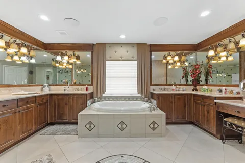 $1,150,000 | 11790 Foxbriar Lake Trail, Boynton Beach, FL 33473