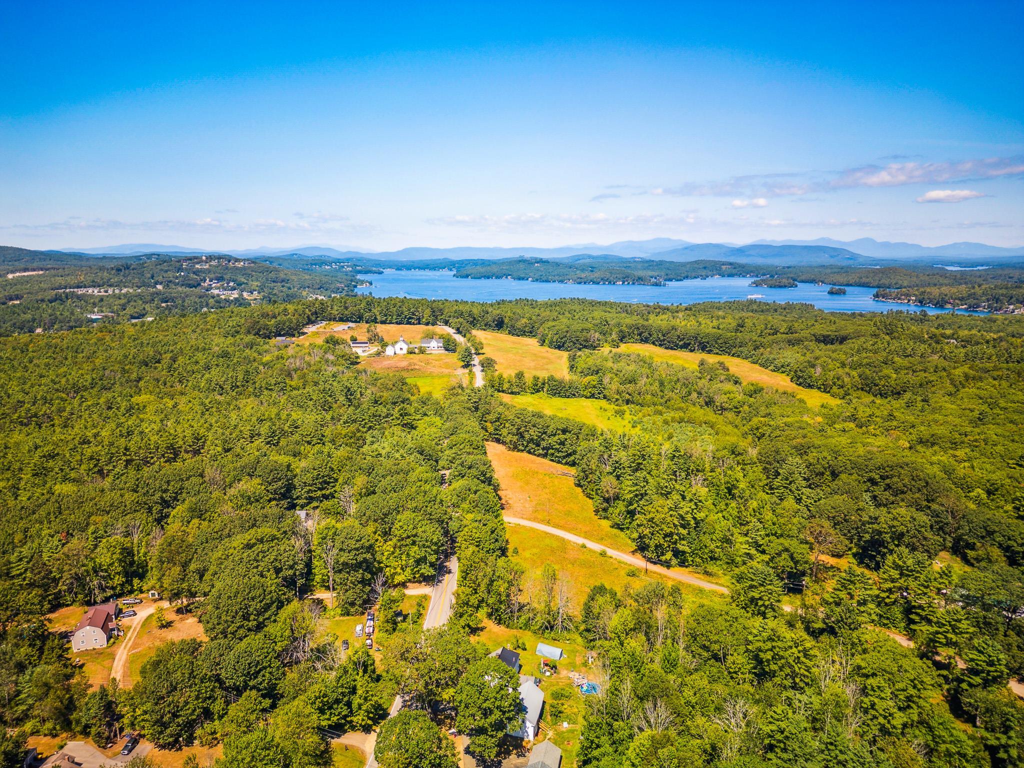 733 White Oaks Road Laconia, NH 03246 - Photo 6 of 40