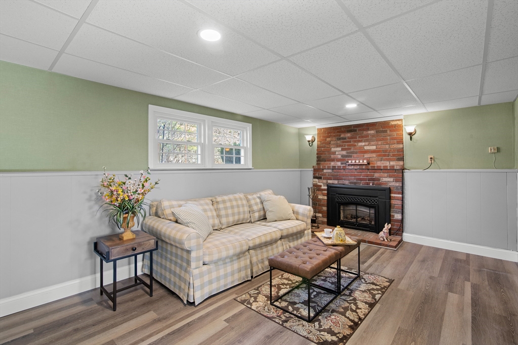 10 Kurt Road Salem, NH 03079 - Photo 29 of 40 Gallery Image 29