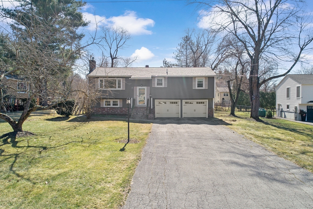 10 Kurt Road Salem, NH 03079 - Photo 5 of 40 Gallery Image 5