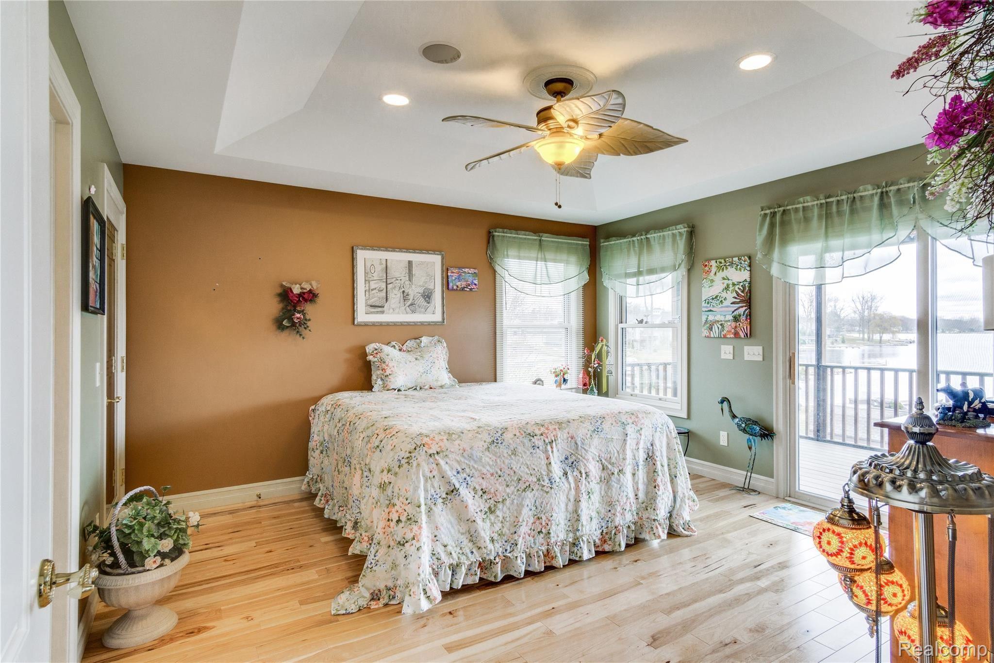 4179 East Rolston Road Linden, MI 48451 - Photo 15 of 41 Interiors (27 of 42).jpg