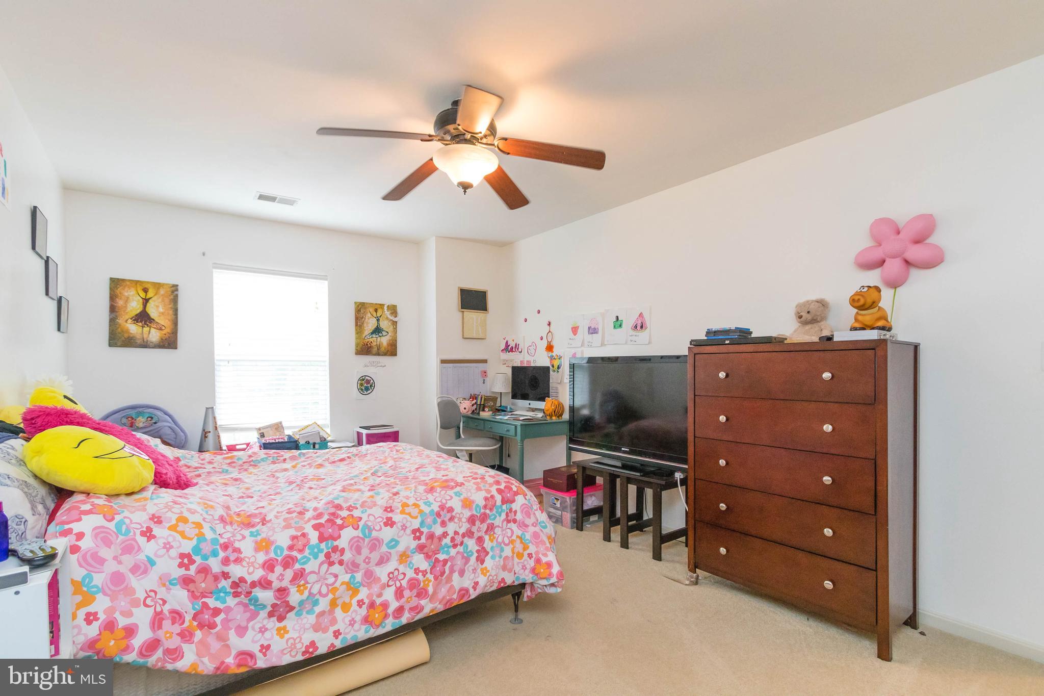 2664 Cast Off Loop Woodbridge, VA 22191 - Photo 28 of 47 Gallery Image 28