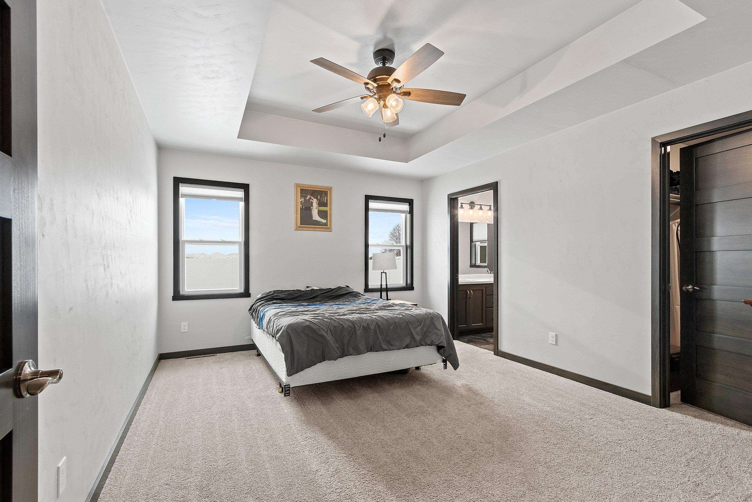 4669 Richard Lane Green Bay, WI 54313 - Photo 16 of 41