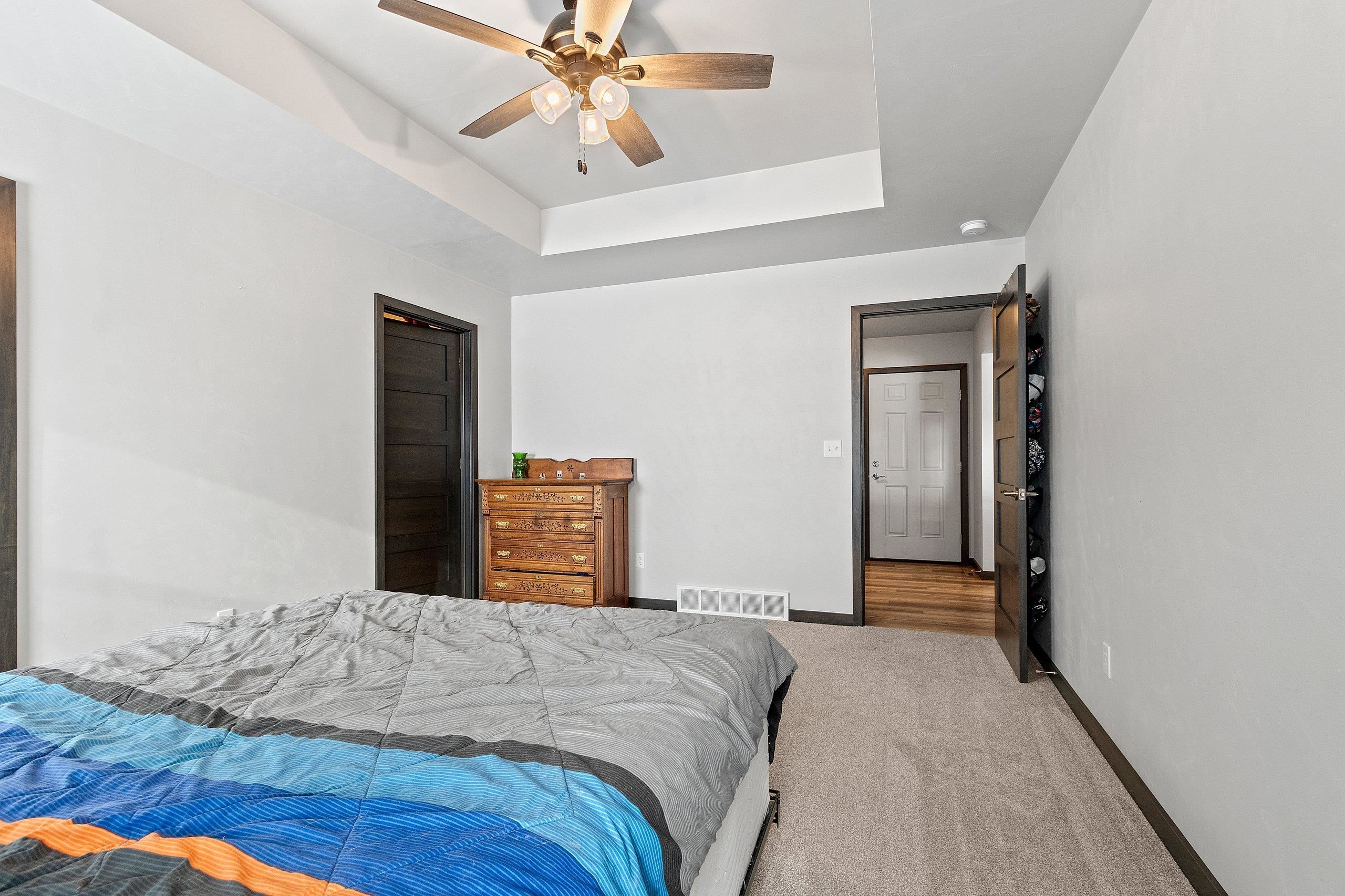 4669 Richard Lane Green Bay, WI 54313 - Photo 17 of 41