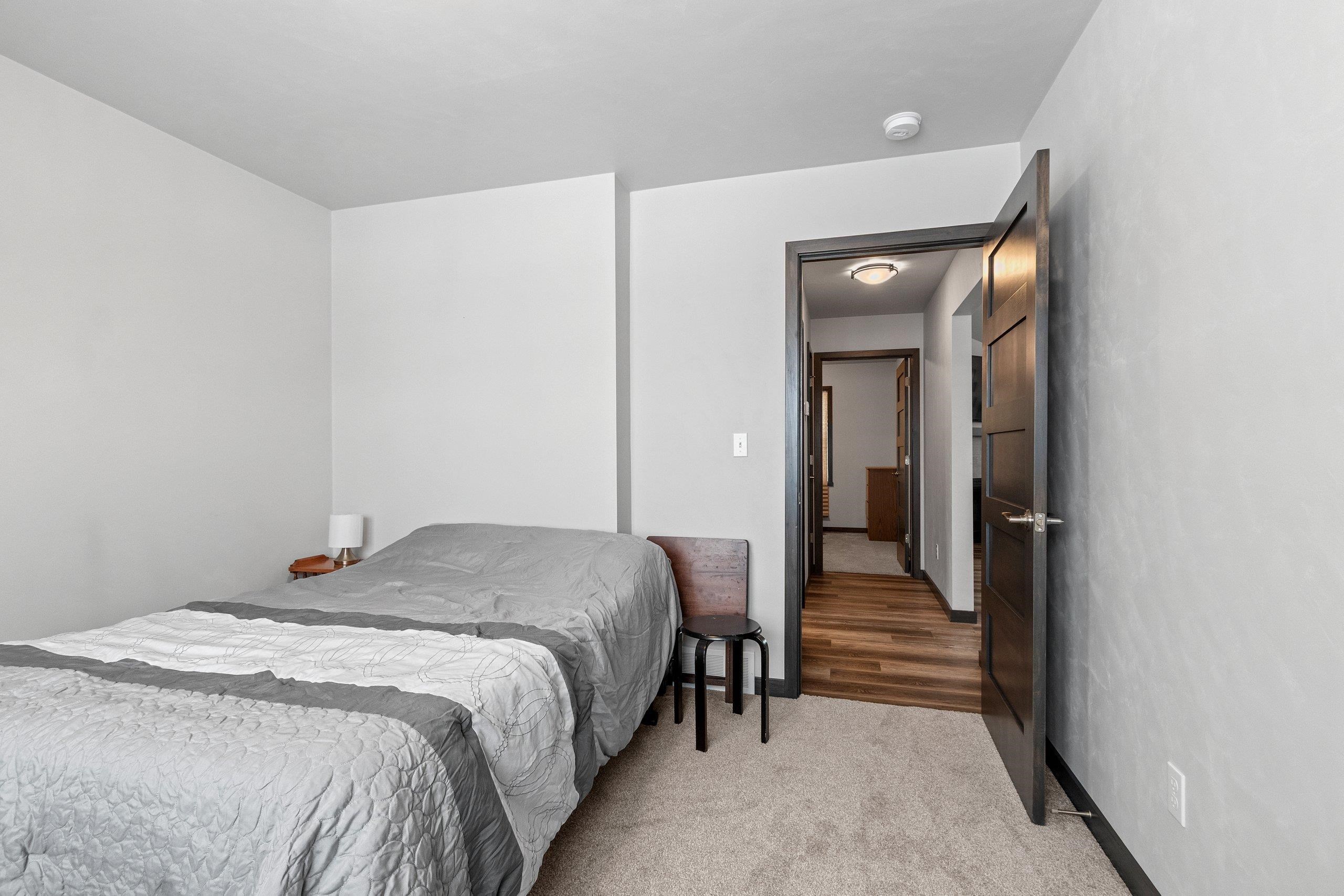 4669 Richard Lane Green Bay, WI 54313 - Photo 22 of 41