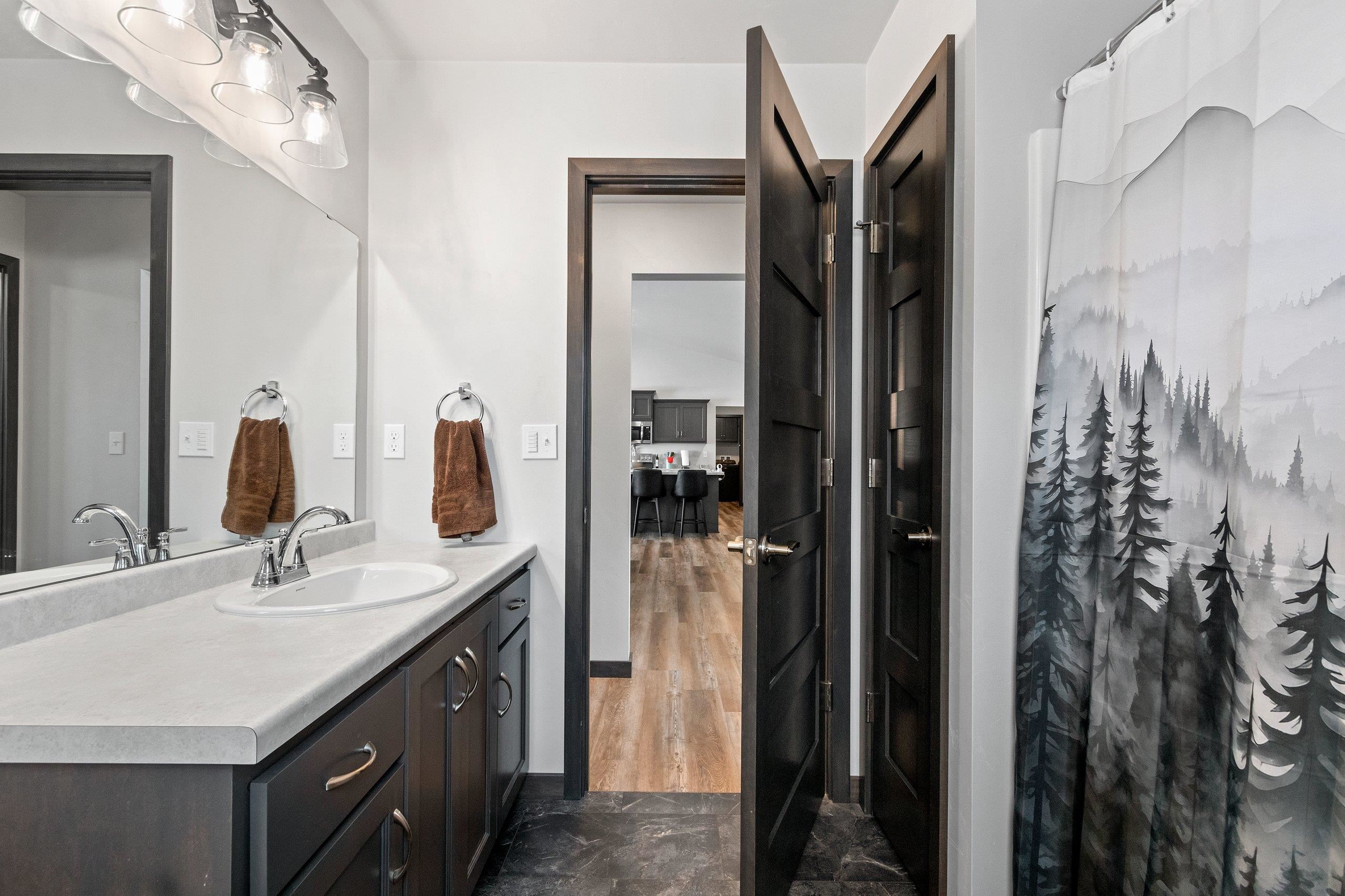 4669 Richard Lane Green Bay, WI 54313 - Photo 24 of 41