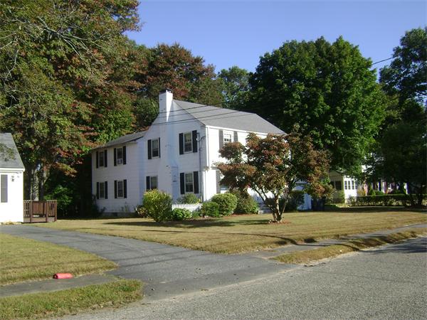 29 Travis Road Natick, MA 01760 - Photo 3 of 24 Gallery Image 3