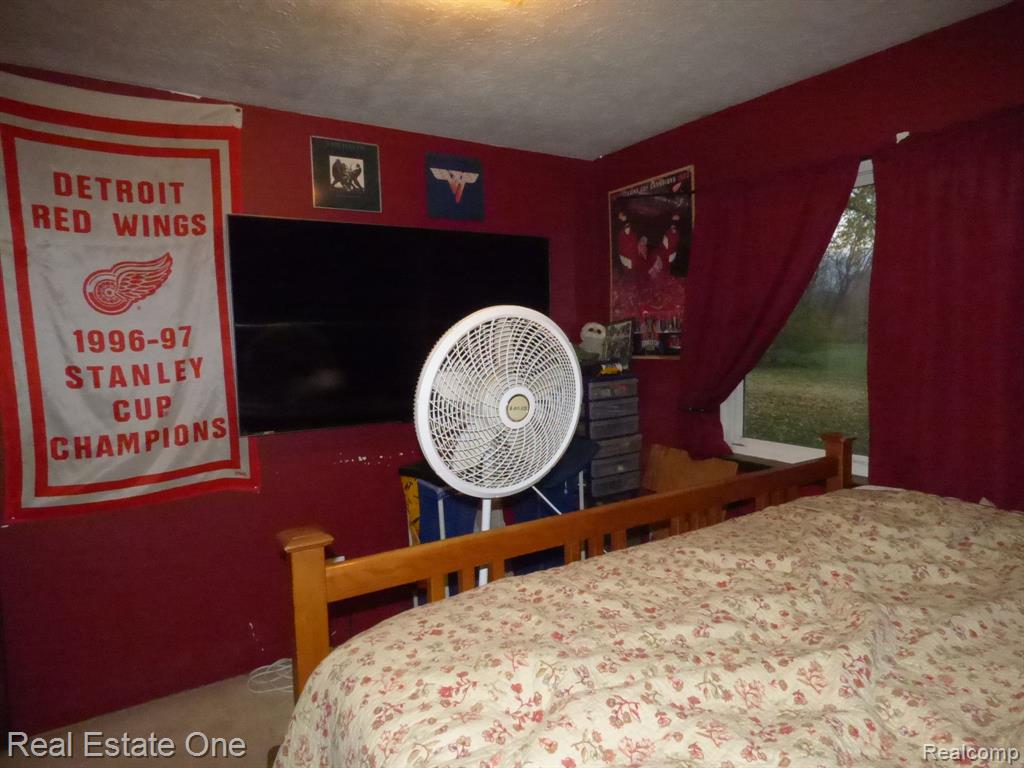 3509 Five Mile Road South Lyon, MI 48178 - Photo 25 of 45 Gallery Image 25
