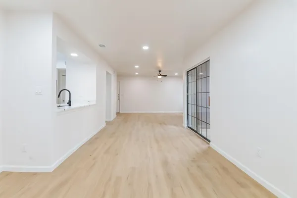 $1,199 | 9920 Forest Lane, Unit 119, Dallas, TX 75243