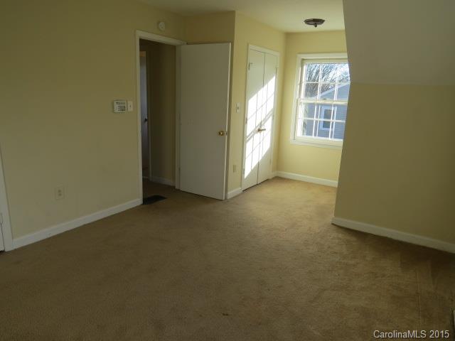 11909 Painted Tree Road Charlotte, NC 28226 - Photo 11 of 13 Gallery Image 11