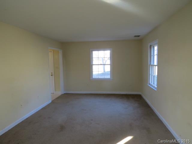 11909 Painted Tree Road Charlotte, NC 28226 - Photo 5 of 13 Gallery Image 5