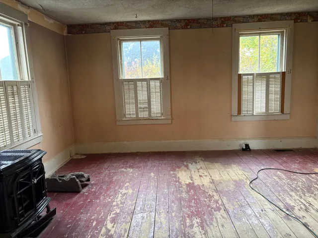 $129,000 | 360 Cushing Road, Warren, ME 04864