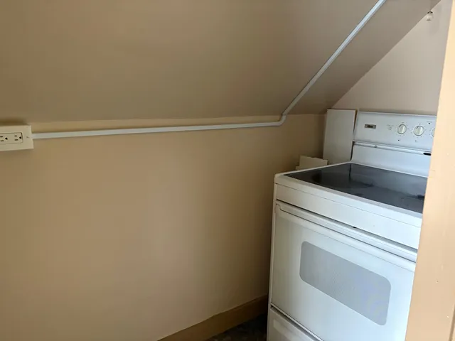 $129,000 | 360 Cushing Road, Warren, ME 04864