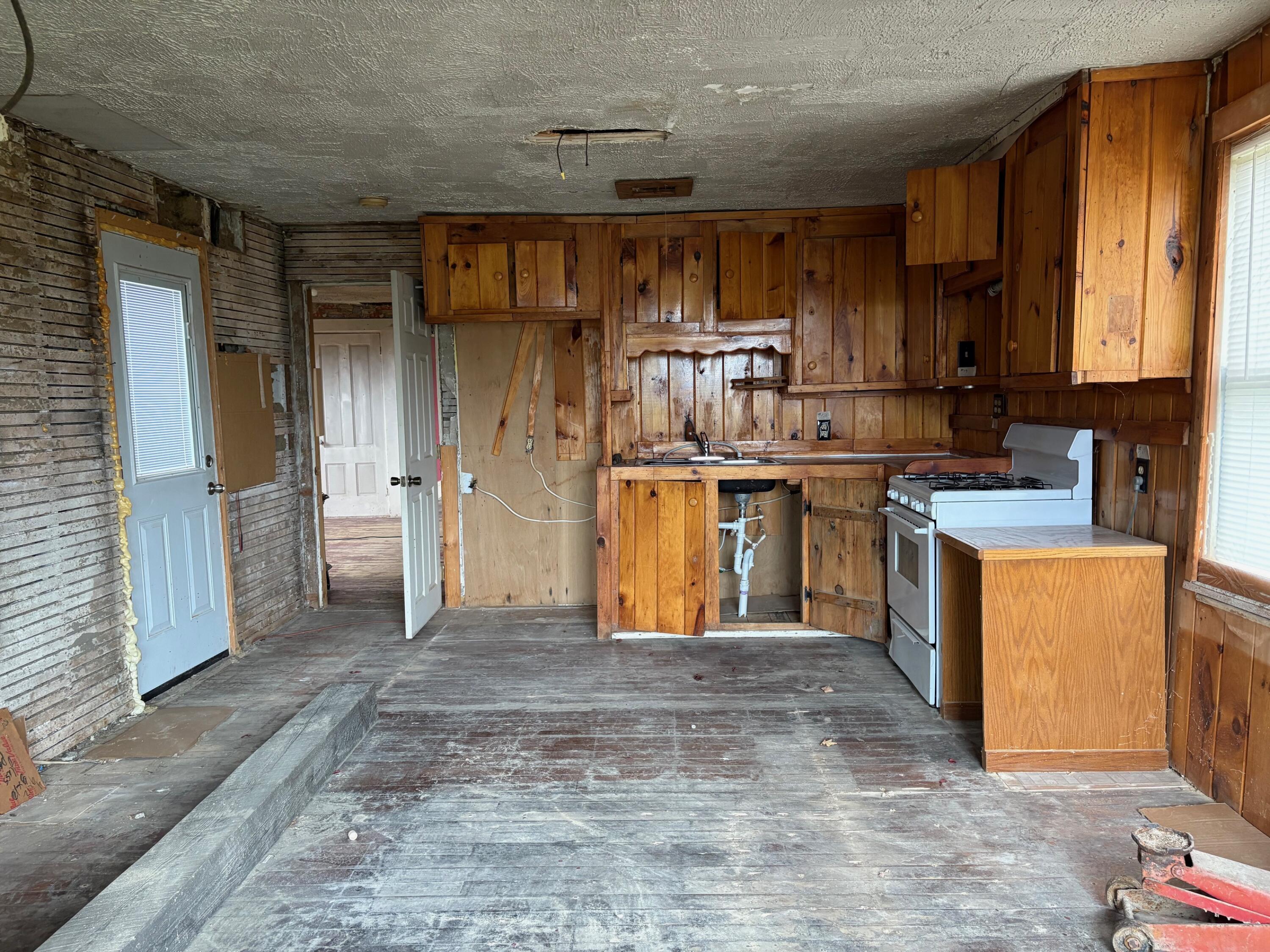 360 Cushing Road Warren, ME 04864 - Photo 29 of 40 kitchen #3