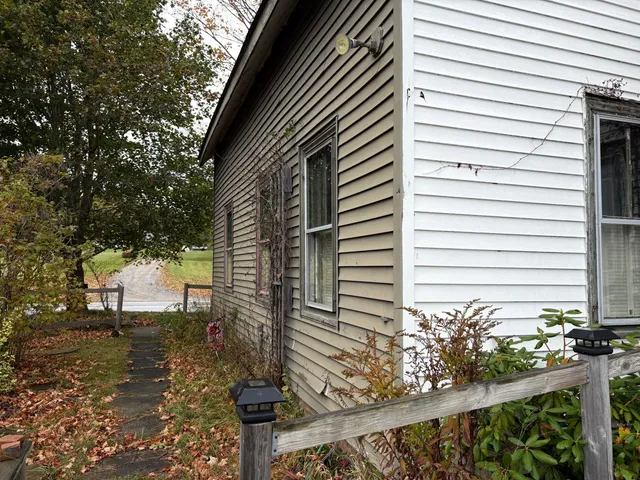 $129,000 | 360 Cushing Road, Warren, ME 04864