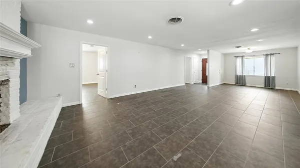 $279,000 | 7323 Carew Street, Houston, TX 77074