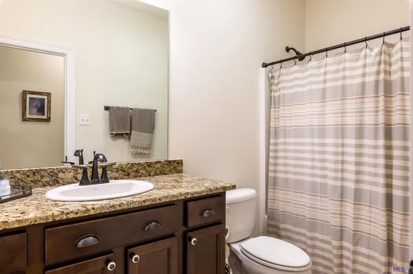 $1,950 | 247 Highland Oaks Avenue, Gray, LA 70359