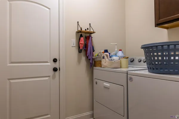 $1,950 | 247 Highland Oaks Avenue, Gray, LA 70359