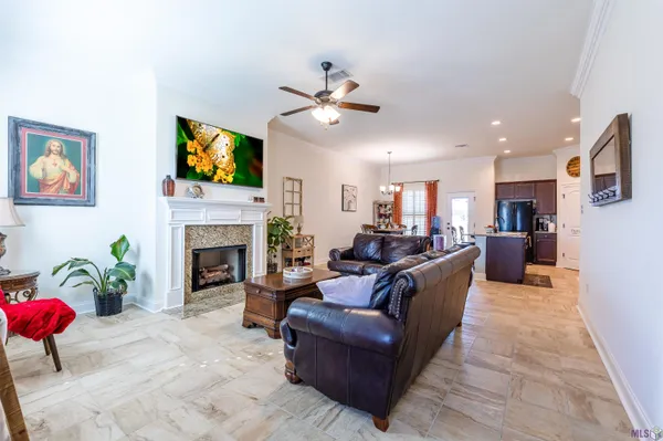 $1,950 | 247 Highland Oaks Avenue, Gray, LA 70359