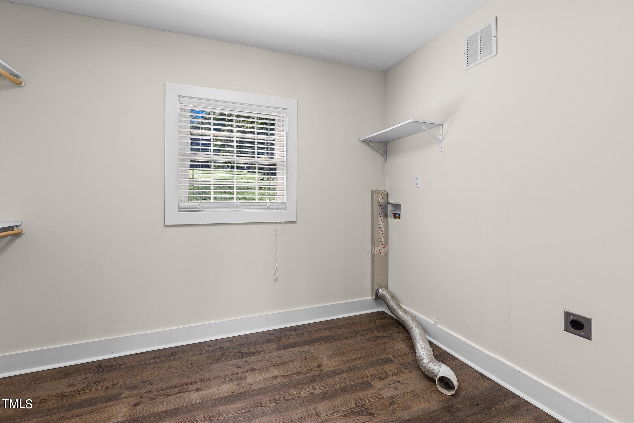1207 Dover Street Roxboro, NC 27573 - Photo 22 of 31 5-web-or-mls-8Y3A8473
