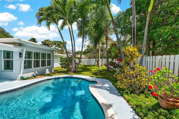 $7,500 | 4010 Northeast 22nd Avenue, Unit 4010, Lighthouse Point, FL 33064