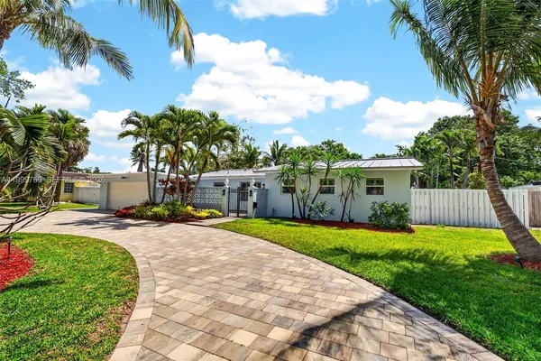 $7,500 | 4010 Northeast 22nd Avenue, Unit 4010, Lighthouse Point, FL 33064