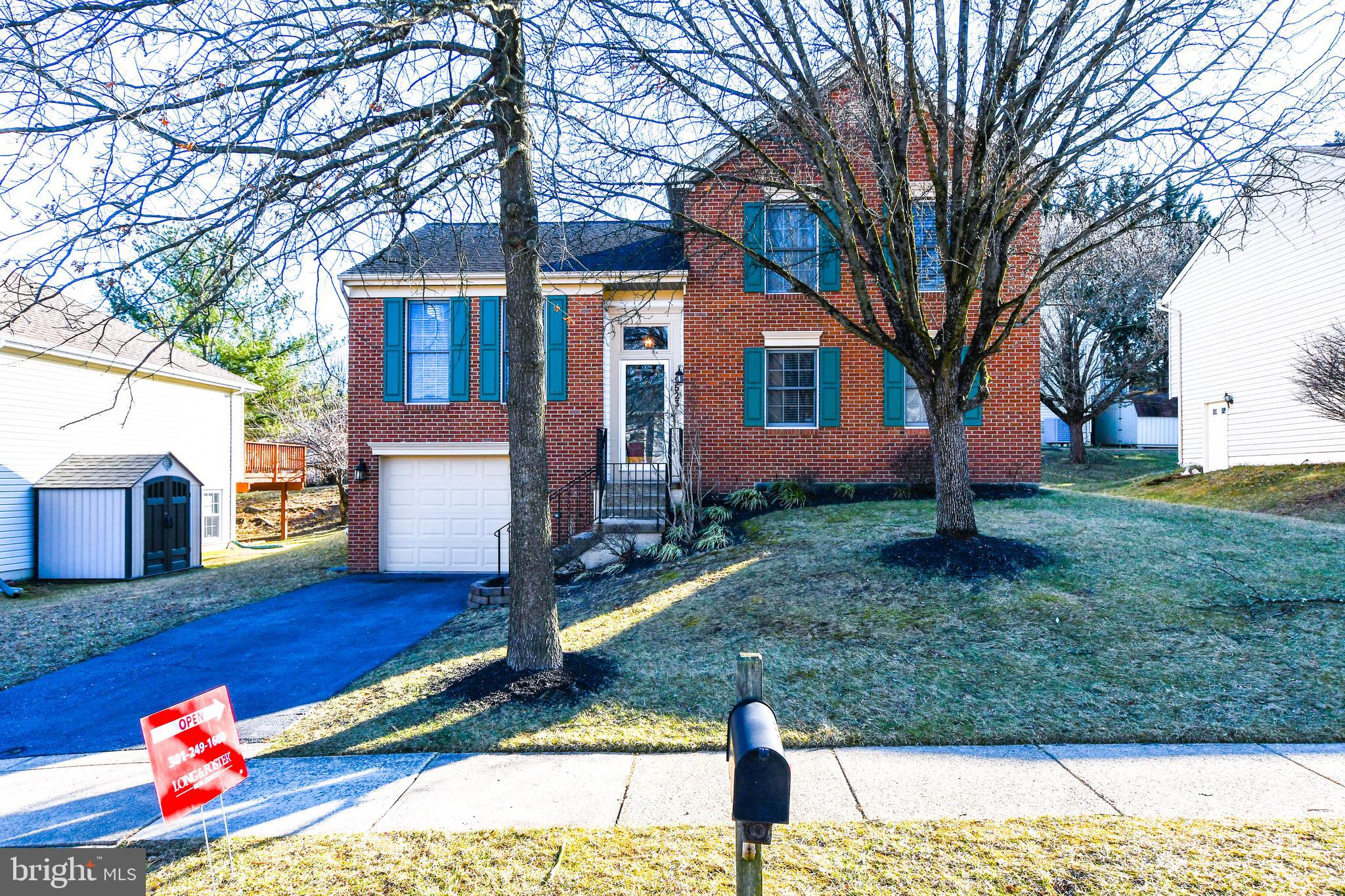 9523 Kings Grant Road Laurel, MD 20723 - Photo 3 of 63