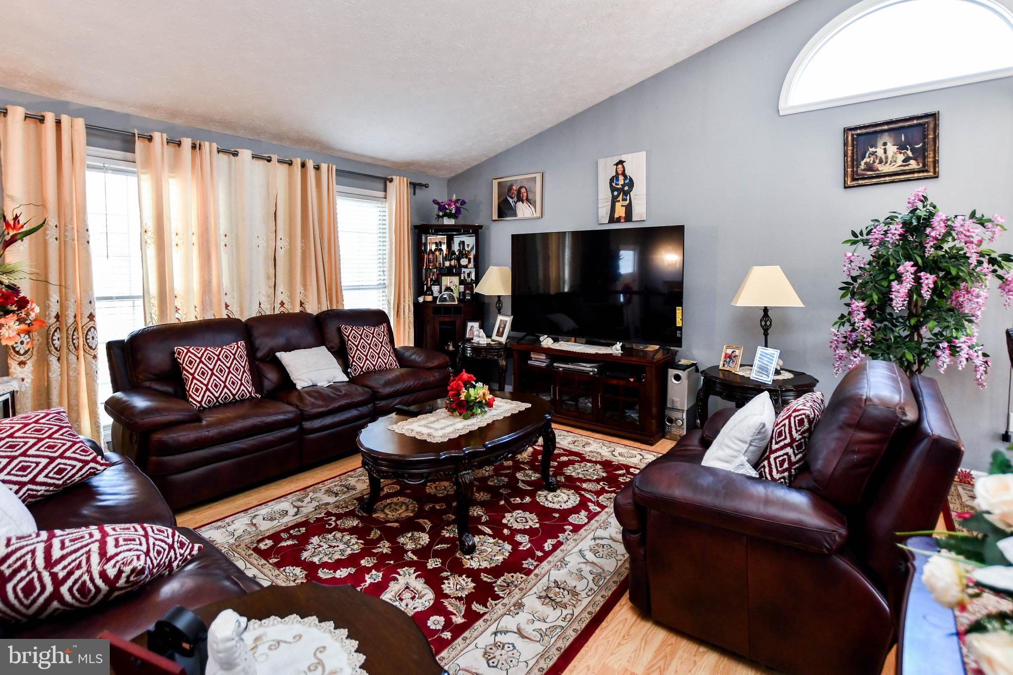 9523 Kings Grant Road Laurel, MD 20723 - Photo 40 of 63