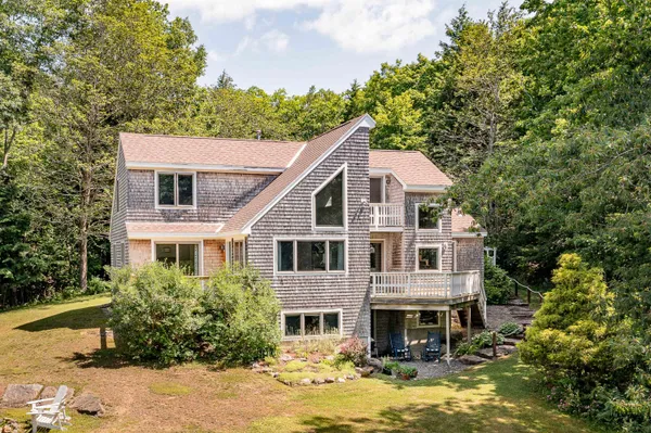 $764,000 | 2 Springbrook Way, Rockport, ME 04856