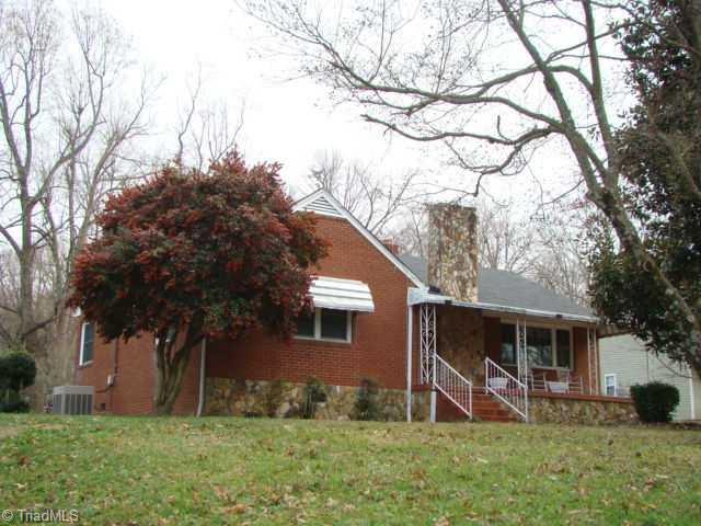 803 Cliff Road Asheboro, NC 27203 - Photo 1 of 16 Exterior Front.