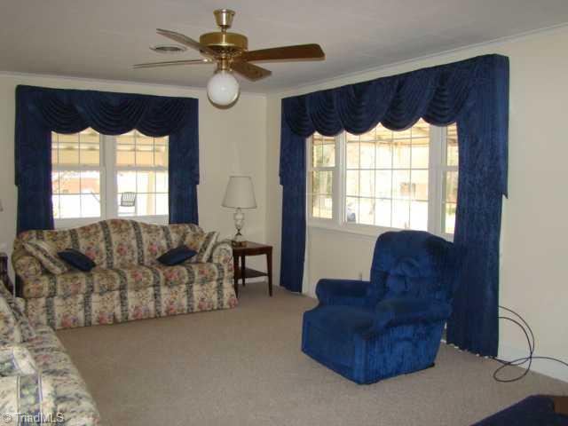 803 Cliff Road Asheboro, NC 27203 - Photo 2 of 16 Living Room.