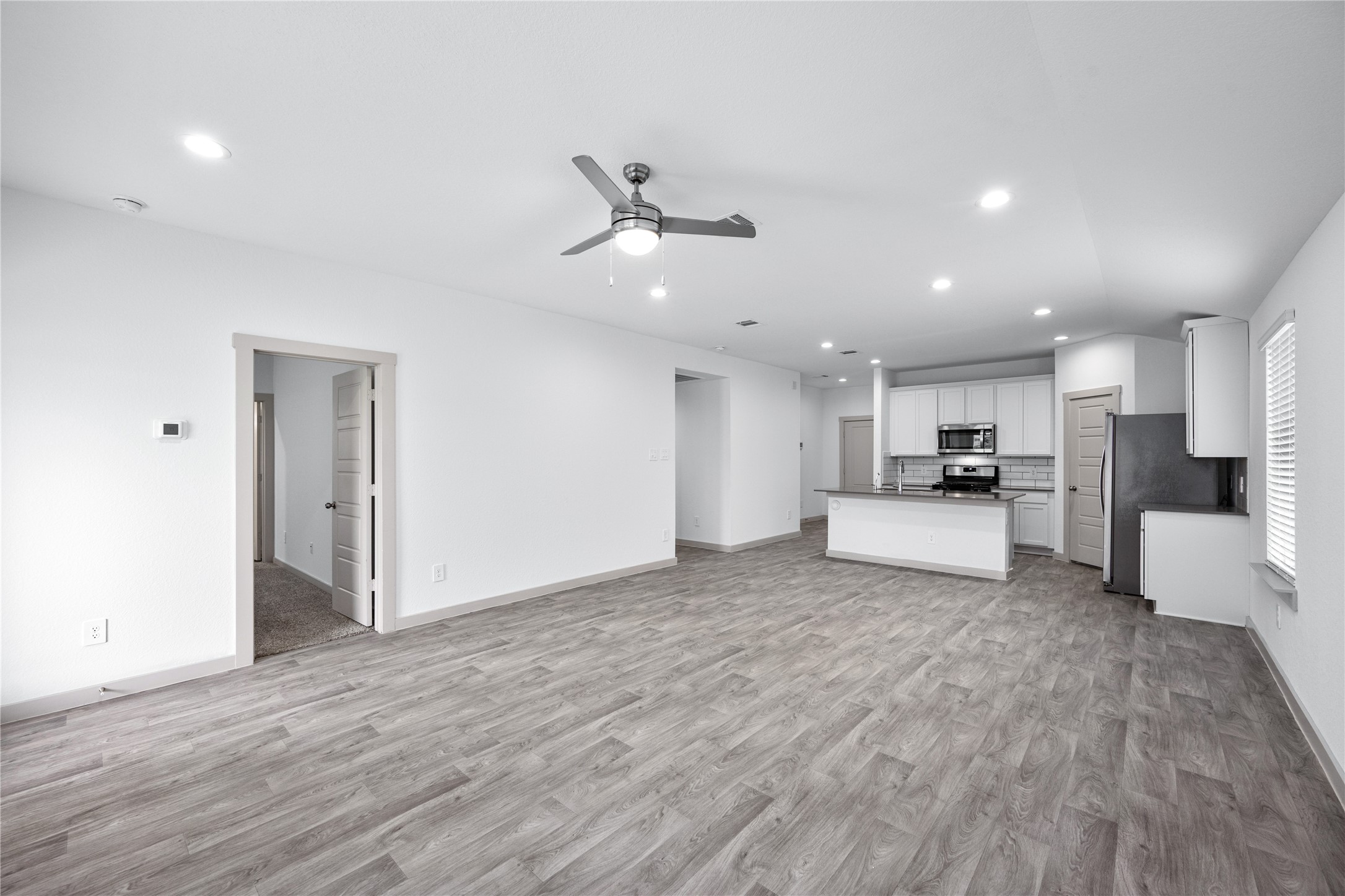 8035 House Bank Lane Rosharon, TX 77583 - Photo 12 of 28 Gallery Image 12
